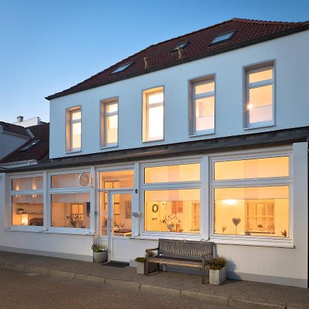 Haus Menno Janssen - Doppelzimmer Нордернай Екстер'єр фото